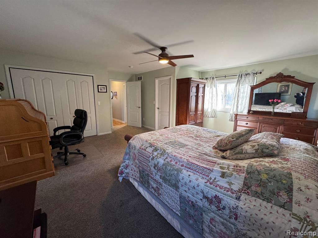45955 Ecorse Road, Van Buren, MI 48111 — Photo 38