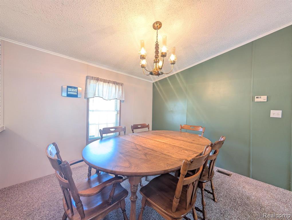 59 Foxpointe Court, Swartz Creek, MI 48473 — Photo 7