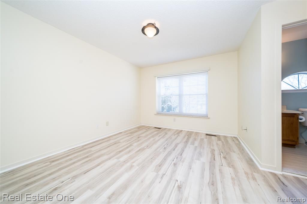 41474 Cornell Drive, Novi, MI 48377 — Photo 32