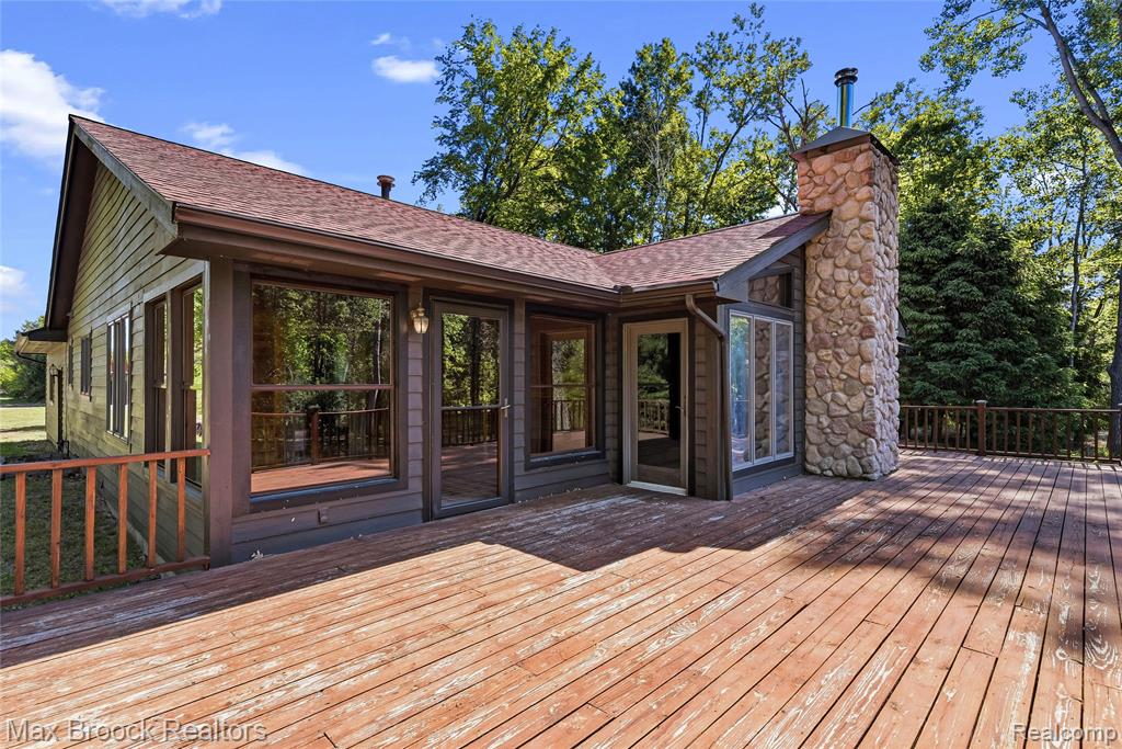 892 W Barnes Lake Road, Columbiaville, MI 48421 — Photo 76