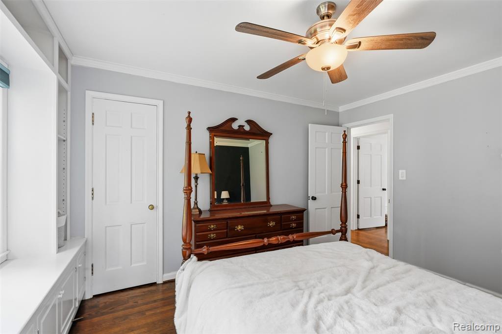 27310 Crestwood Drive, Franklin, MI 48025 — Photo 28