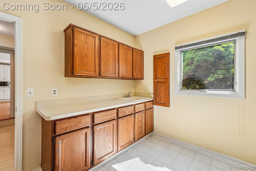 4523 Rivers Edge Drive, Troy, MI 48098 — Photo 26