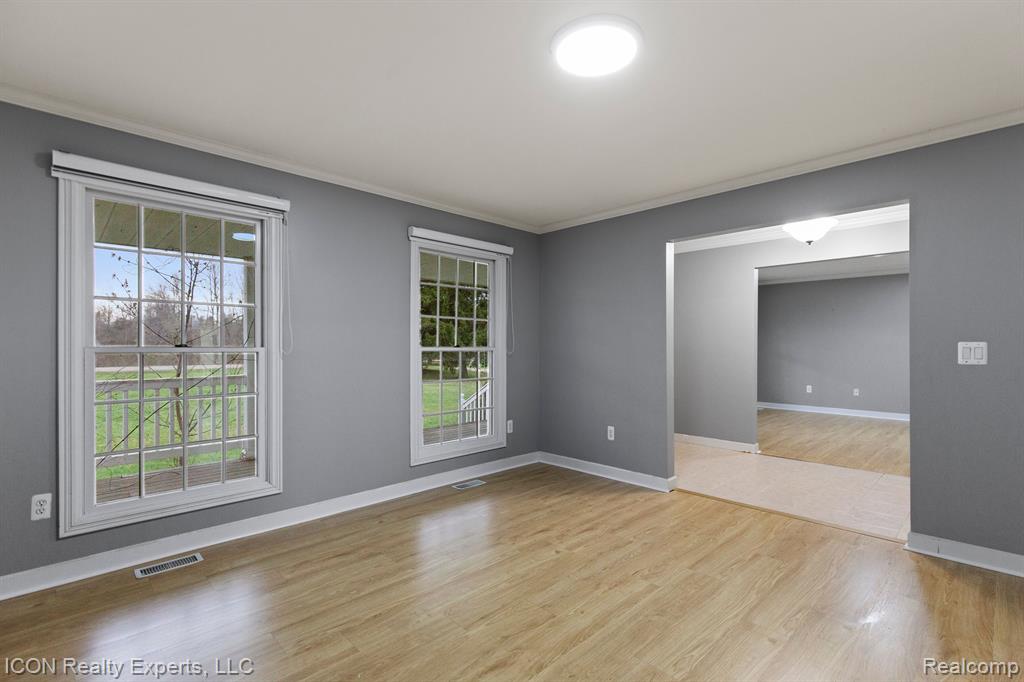 5580 HEGEL Road, Goodrich Vlg, MI — Photo 8