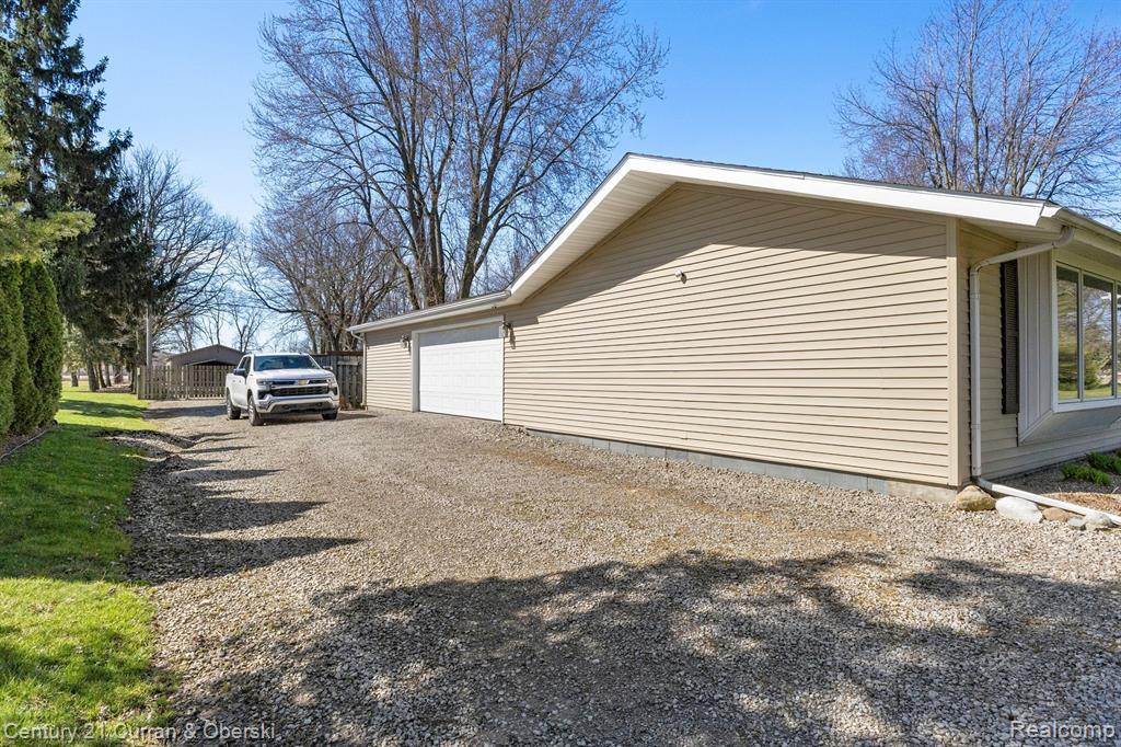 7652 LABO Road, South Rockwood, MI — Photo 17