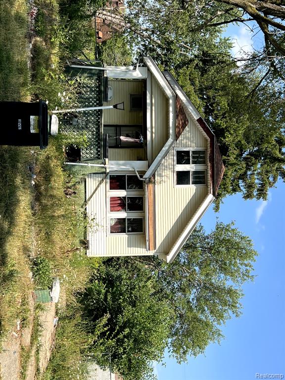 3850 Newport Street, Detroit, MI 48215