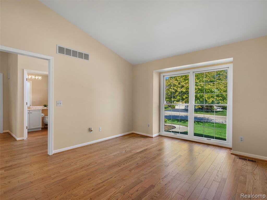 718 Upper Scotsborough Way, Bloomfield Hills, MI 48304 — Photo 7