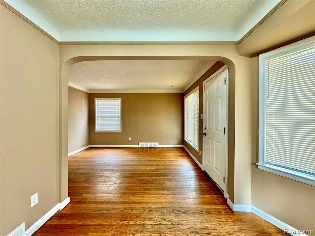 9939 APPLETON, Redford, MI 48239 — Photo 21