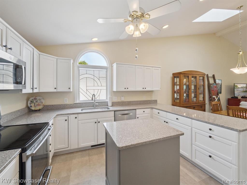 2933 E Telluride, Brighton, MI 48114 — Photo 11