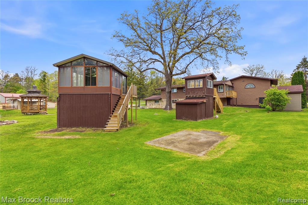 1392 Maple Grove Road, Lapeer, MI 48446 — Photo 43