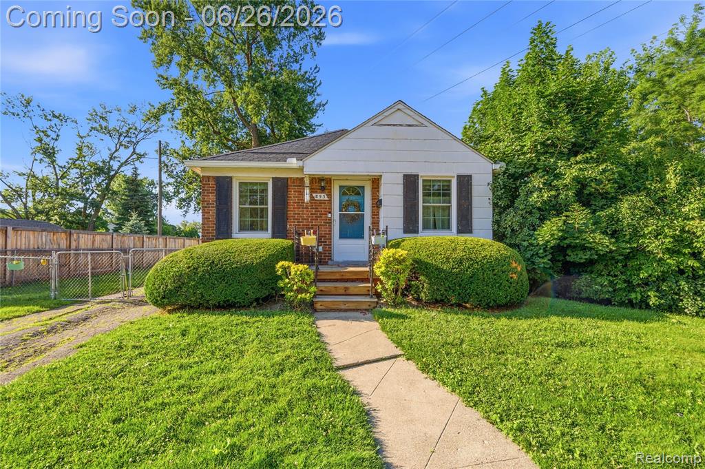 853 Wordsworth Street, Ferndale, MI 48220 — Photo 2