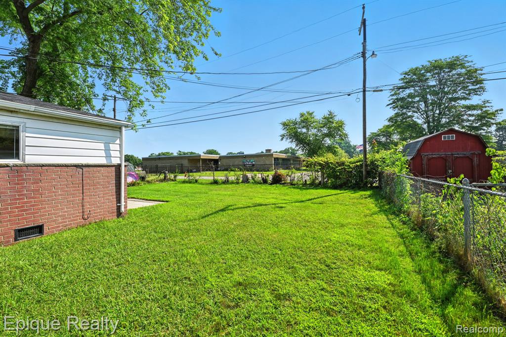 609 Eugene Street, Ypsilanti, MI 48198 — Photo 22