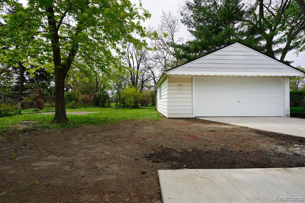 17330 Ego Avenue, Eastpointe, MI 48021 — Photo 7