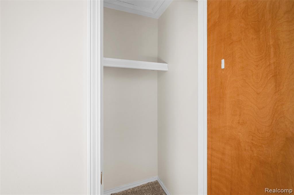 41257 S Woodbury Green Drive, Belleville, MI 48111 — Photo 25