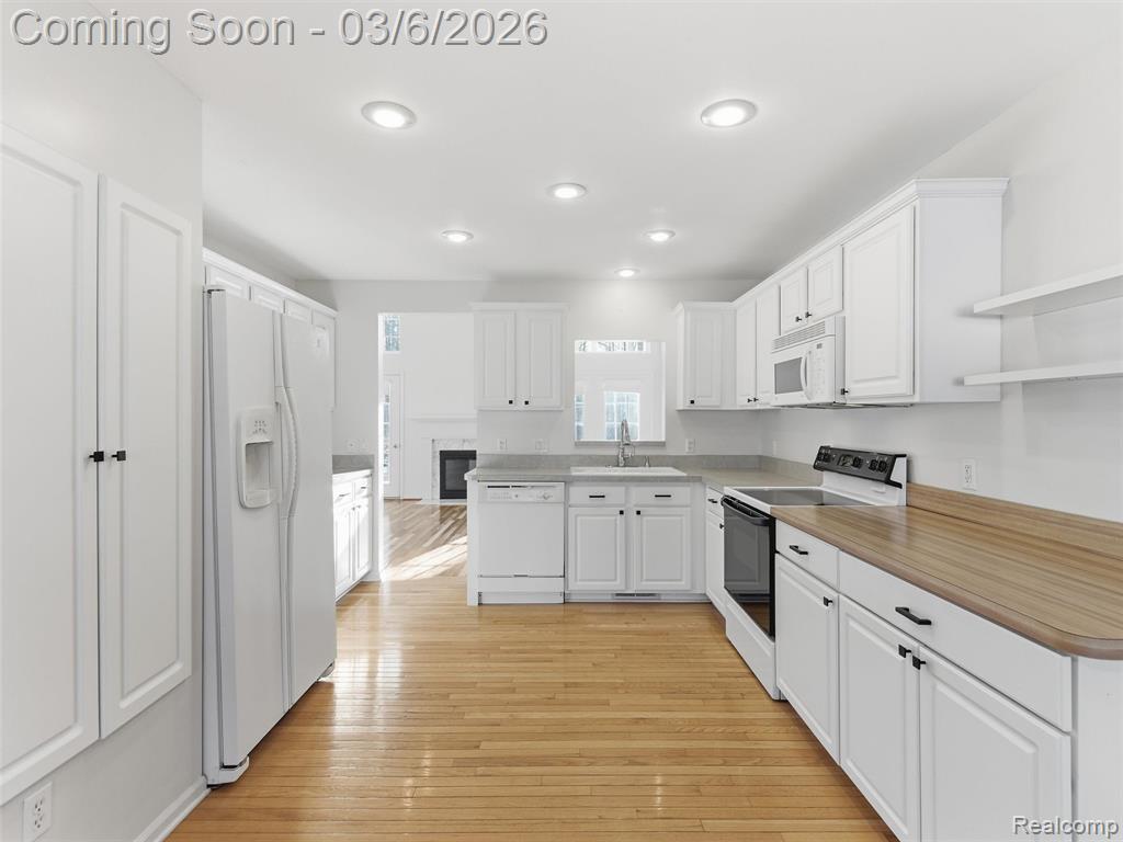 5966 Augusta Lane, Grand Blanc, MI 48439 — Photo 3