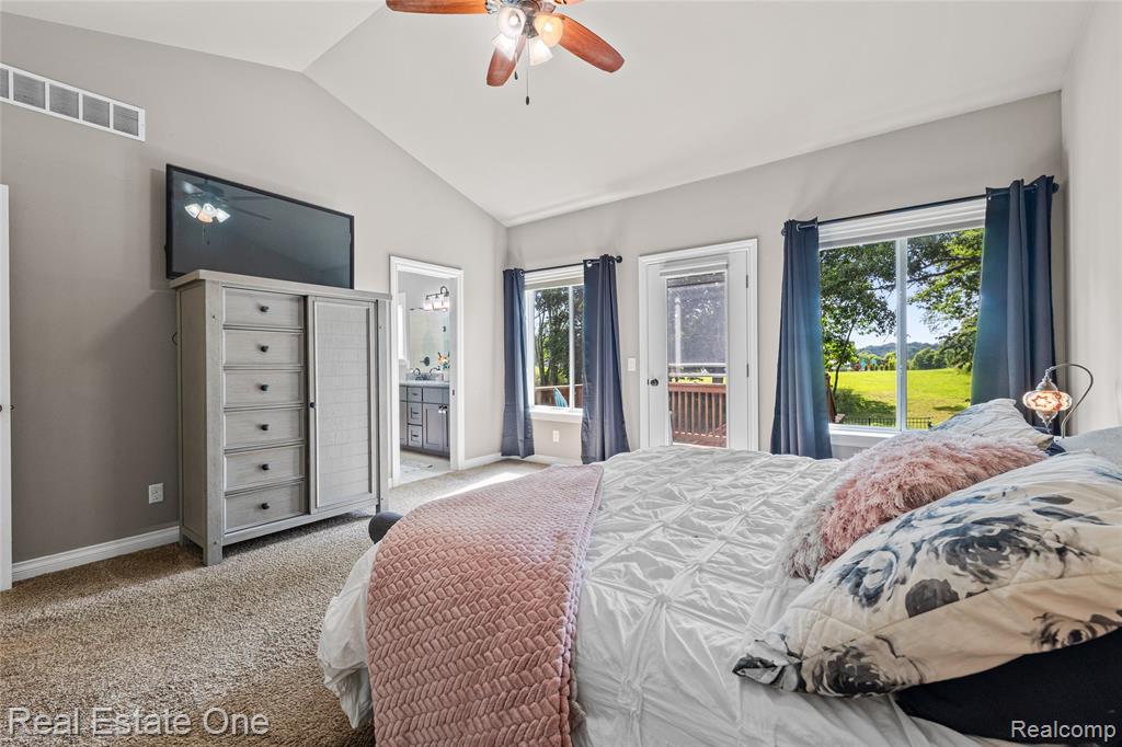 428 Pheasant Ridge Court, Ortonville, MI 48462 — Photo 15