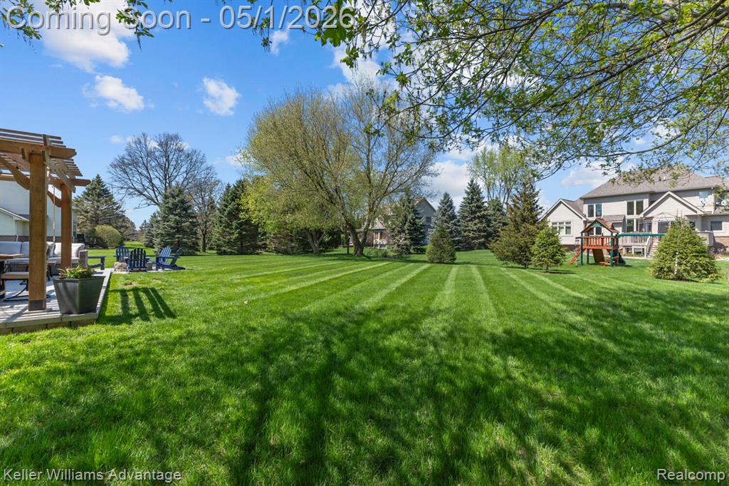 8200 Carpathian Drive, White Lake, MI — Photo 59