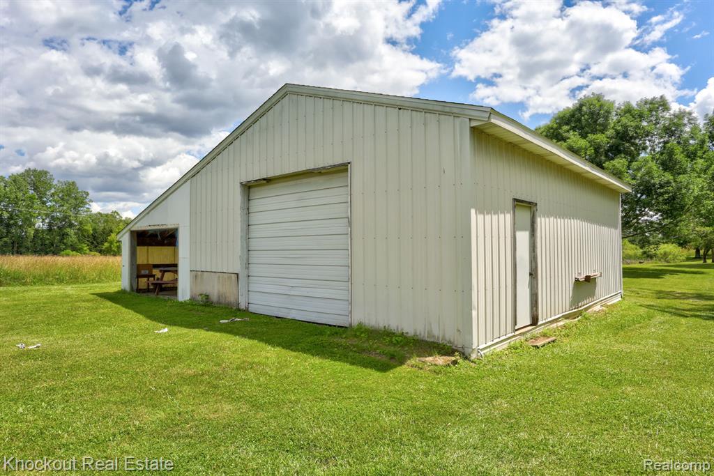 4585 Birch Run Road, Millington, MI 48746 — Photo 35