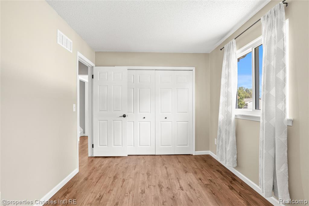 61374 Dean Drive, South Lyon, MI 48178 — Photo 12