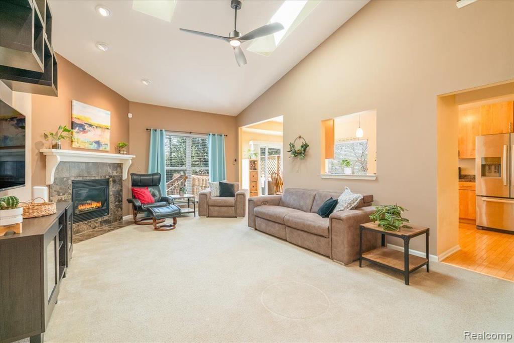 47037 MARINA Drive, Belleville, MI 48111 — Photo 7