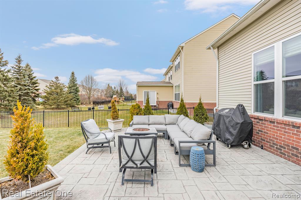 49159 Gaviota Lane, Macomb, MI 48044 — Photo 5