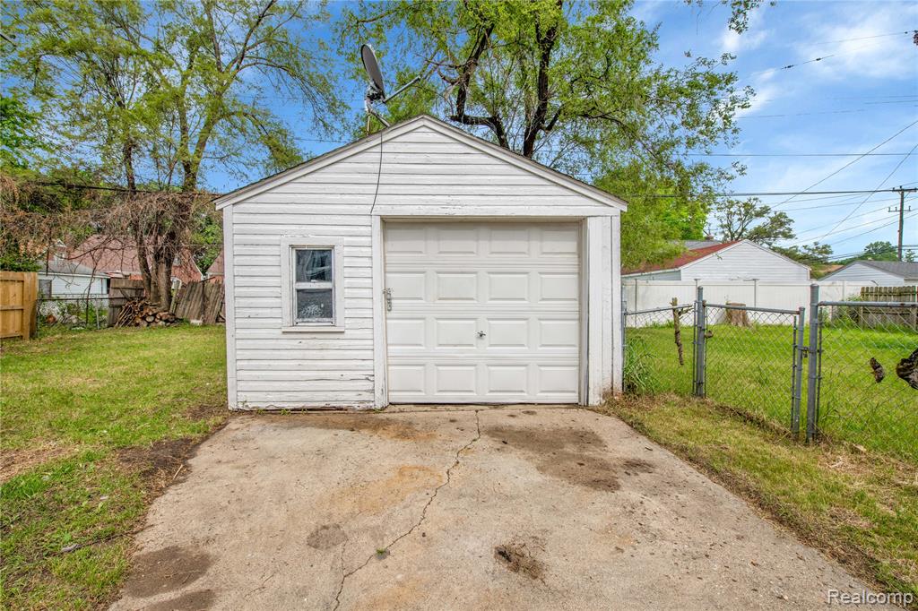 20120 Norwood Street, Detroit, MI 48234 — Photo 22