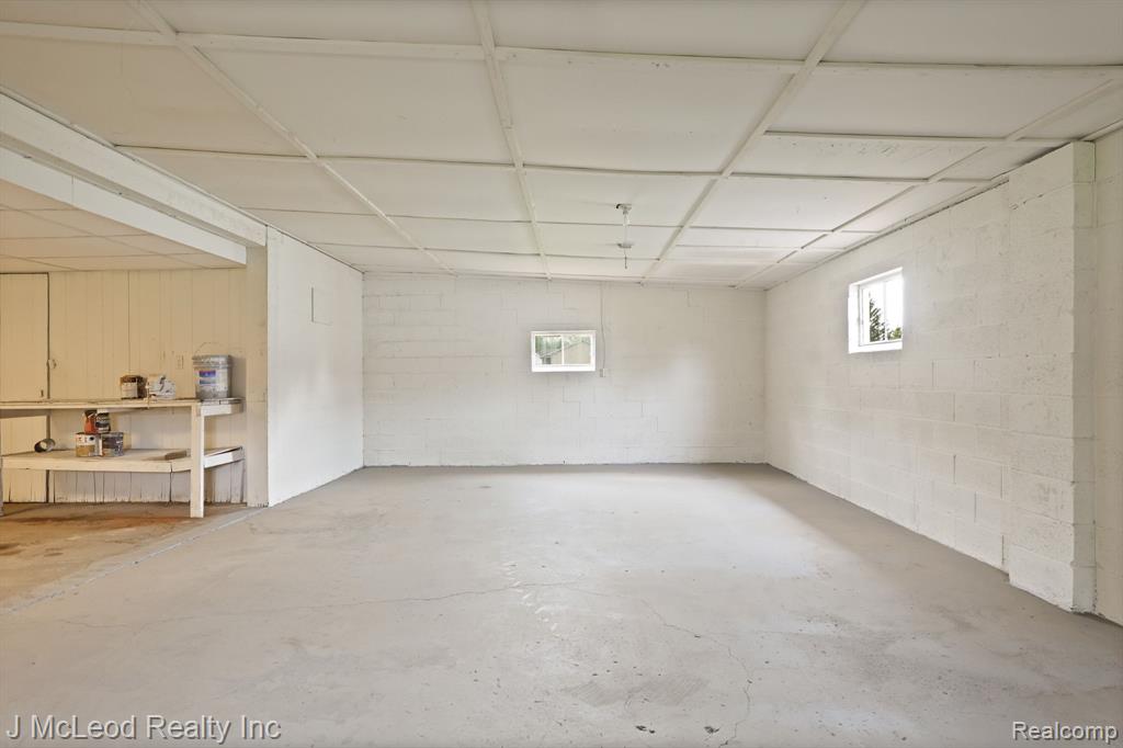 4015 Grand Blanc Road, Swartz Creek, MI 48473 — Photo 21