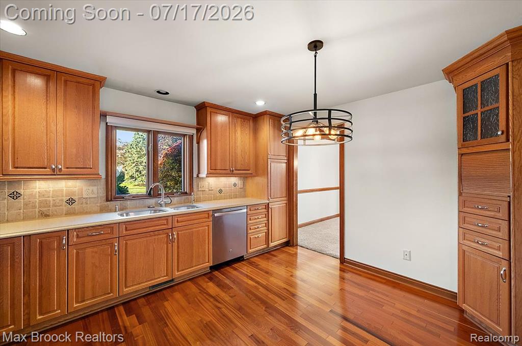 43909 Welland Drive, Clinton Twp, MI 48038 — Photo 3