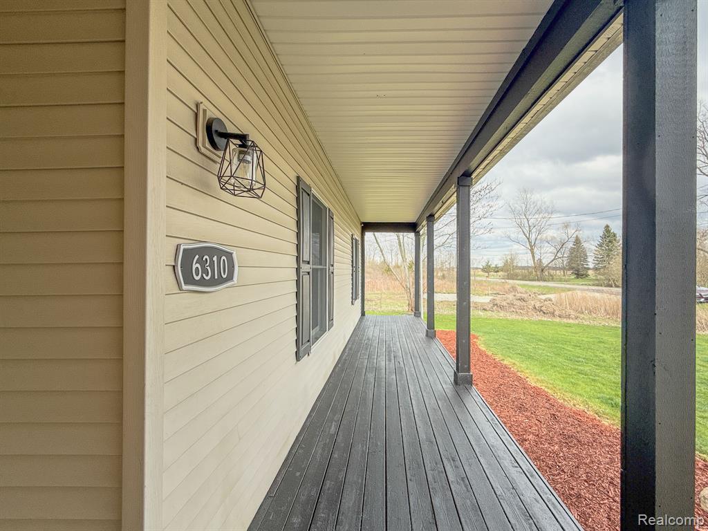 6310 MAPLE Avenue, Swartz Creek, MI 48473 — Photo 9