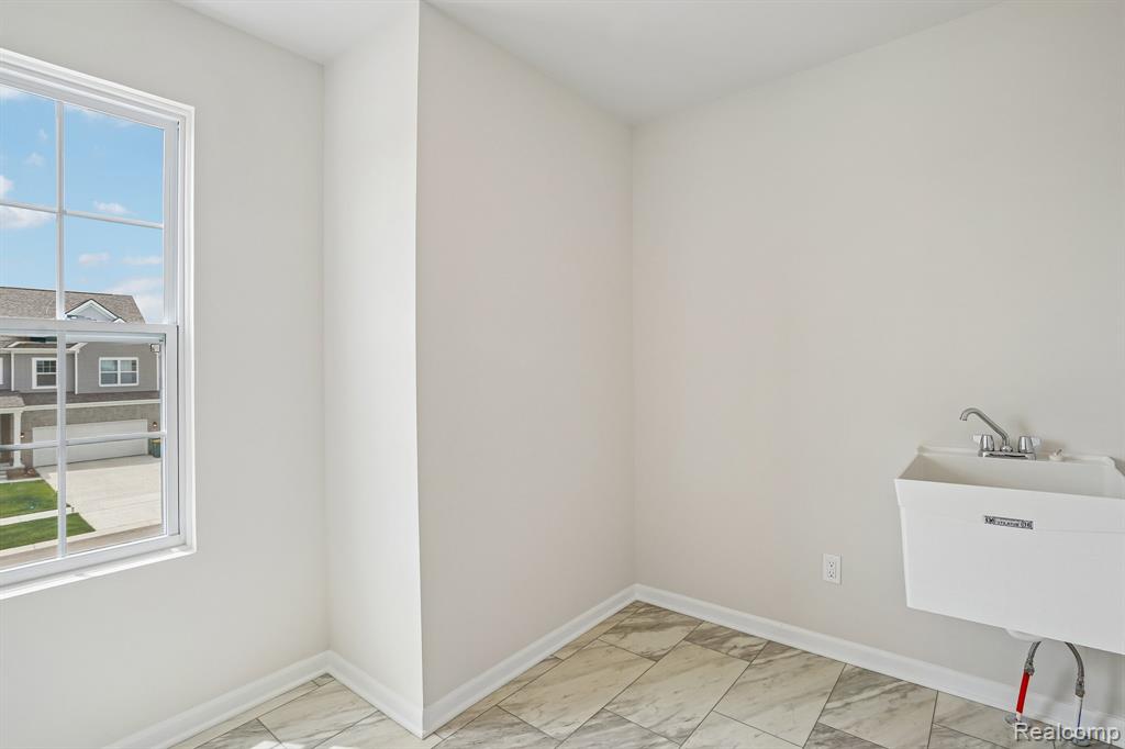 27110 Gallop Way, Saline, MI 48176 — Photo 29