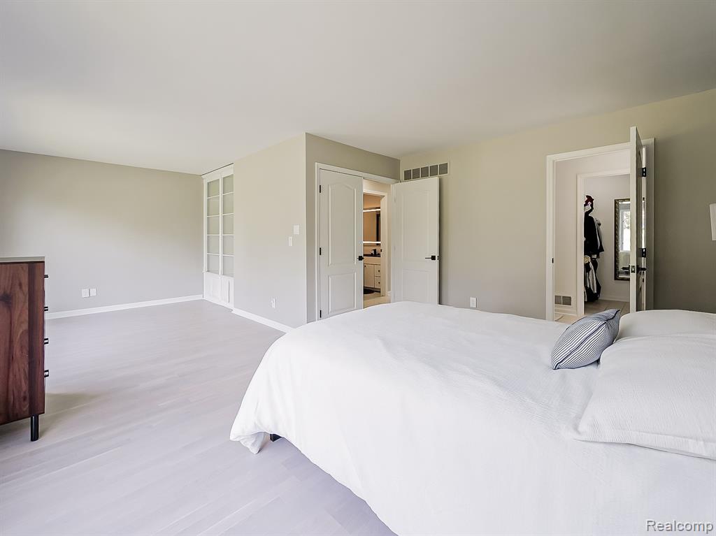 49202 Cheshire Lane, Canton, MI 48187 — Photo 19