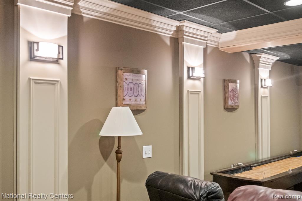 10180 Hadley Road, Clarkston, MI 48348 — Photo 36