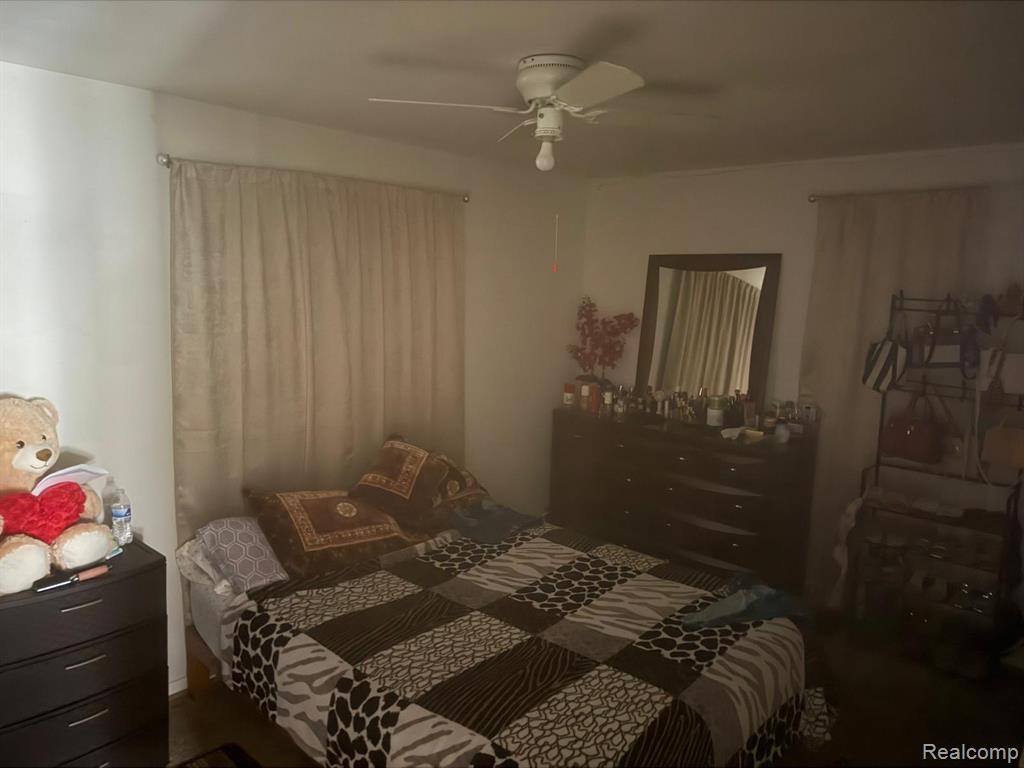927 Alvord Avenue, Flint, MI 48507 — Photo 8