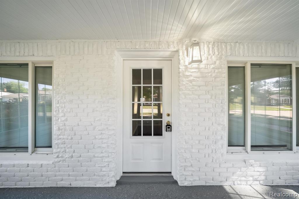 30808 Sheridan Street, Garden City, MI — Photo 3