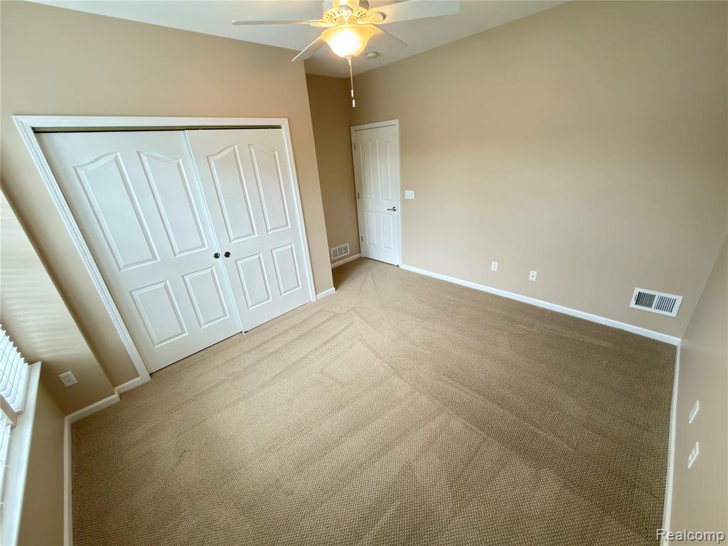 24600 Grand Traverse Avenue, Flat Rock, MI 48134 — Photo 23