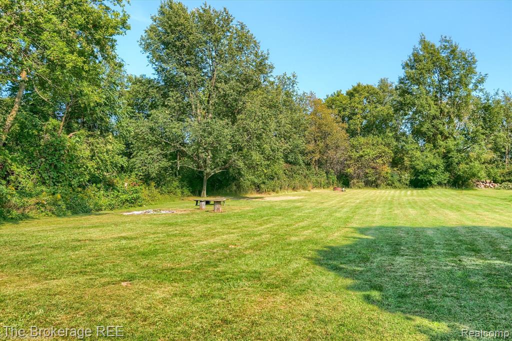 4168 N Irish Road, Davison, MI 48423 — Photo 16