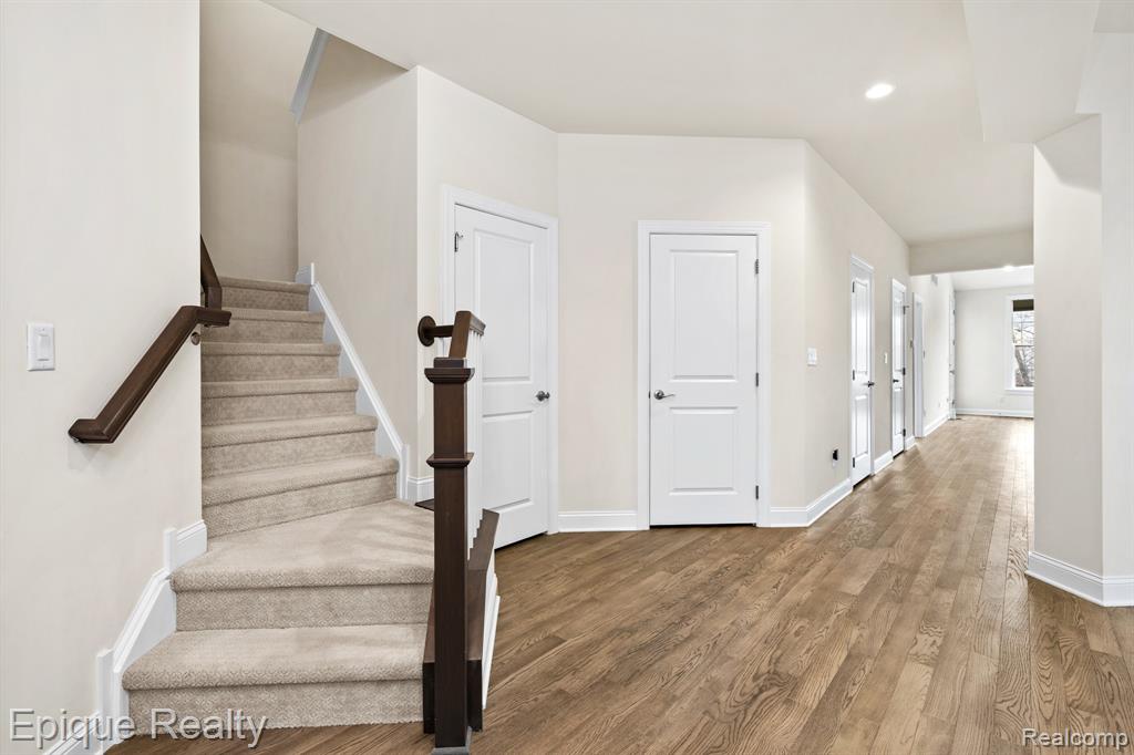 3090 N Spurway Drive, Ann Arbor, MI 48105 — Photo 25