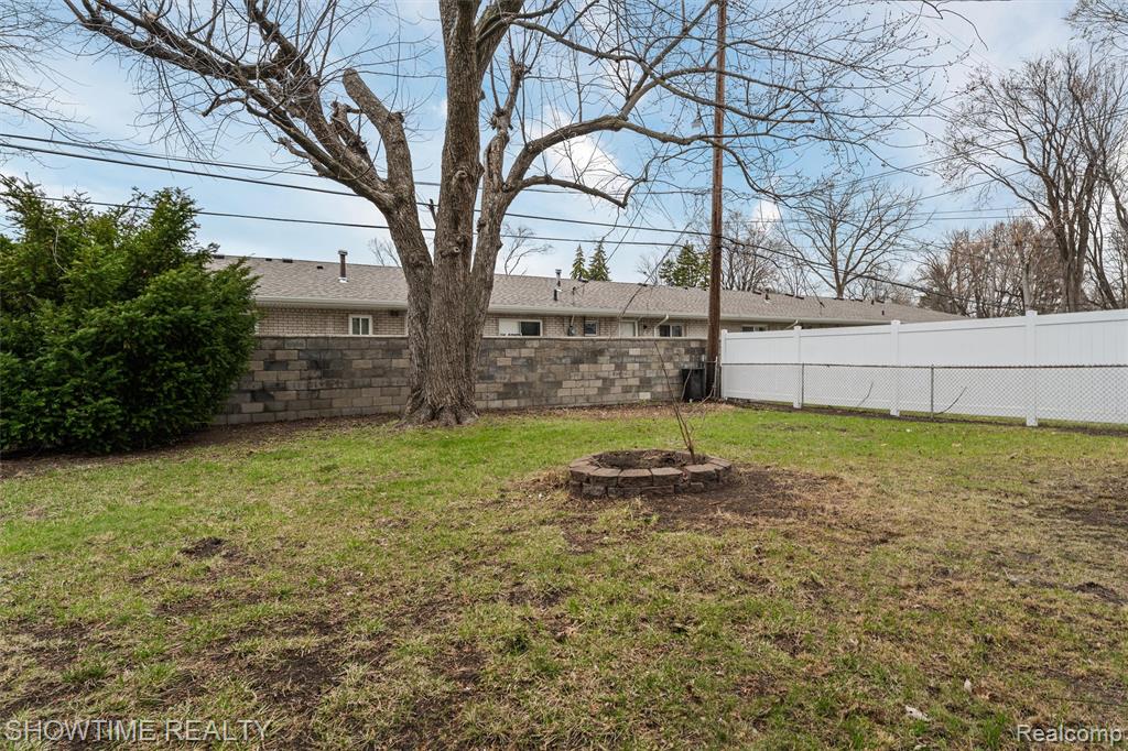 769 Coolidge Avenue, Clawson, MI — Photo 23