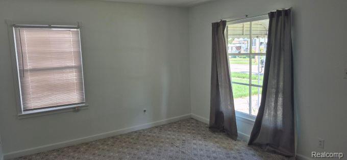 92 Kalama E, Madison Heights, MI 48071 — Photo 5