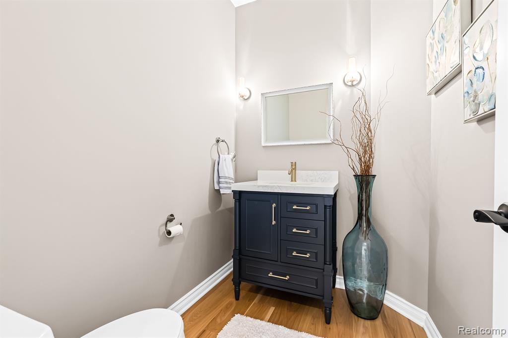 10815 SPARKLING WATERS Court, South Lyon, MI 48178 — Photo 21