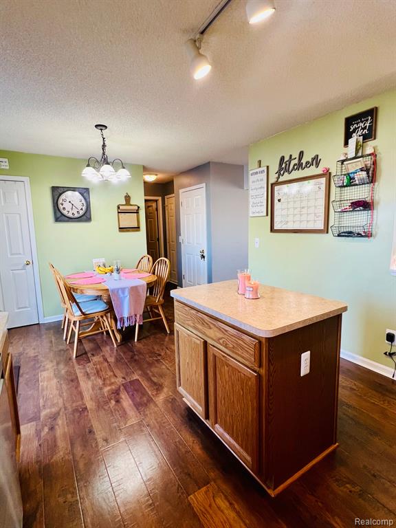 704 HAYSTACK Drive, Linden, MI 48451 — Photo 39