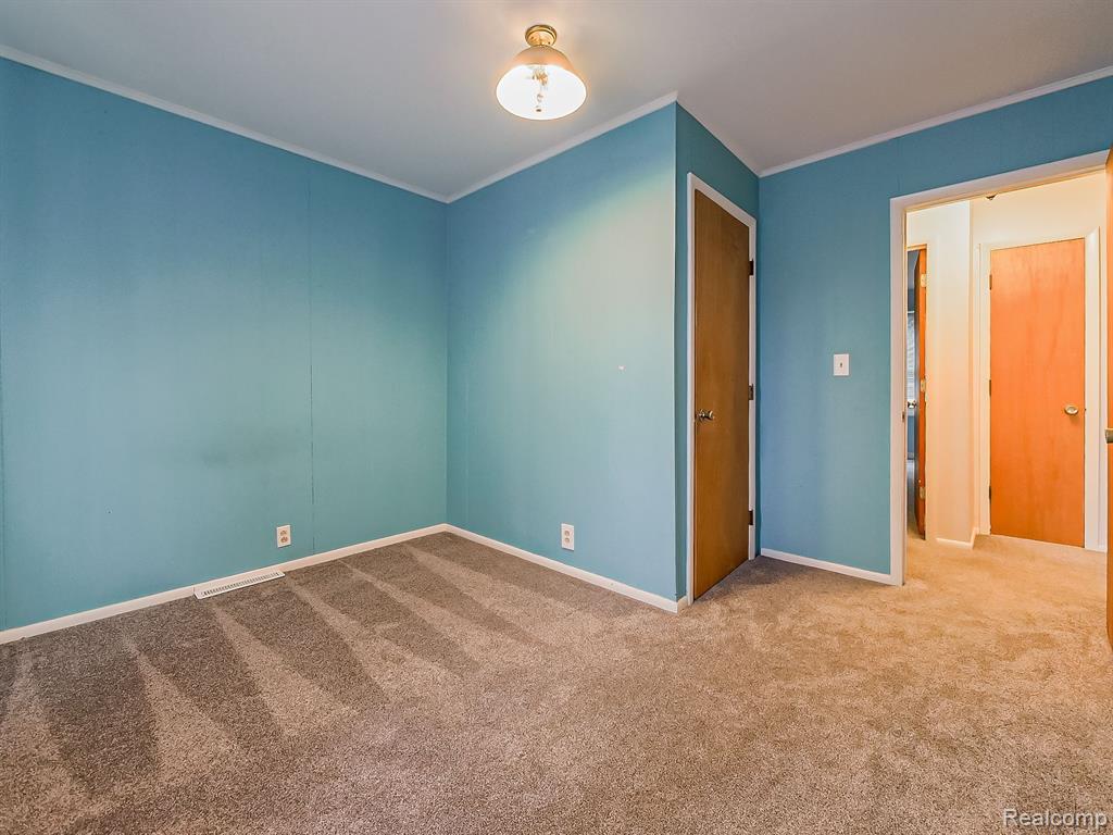 4367 CENTER Road, Linden, MI 48451 — Photo 11