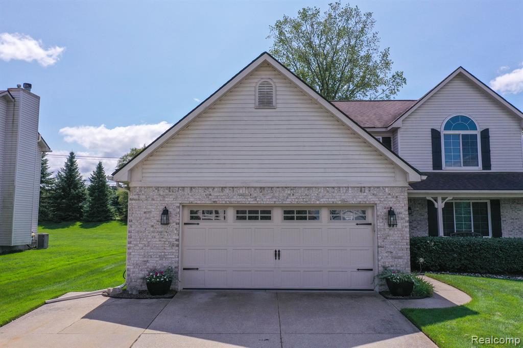 687 SANDPIPER Way, Oxford, MI 48371 — Photo 13