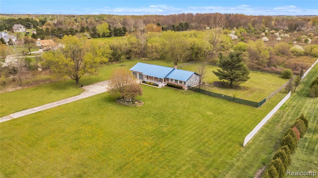 1081 S Gale Road, Davison, MI 48423 — Photo 43