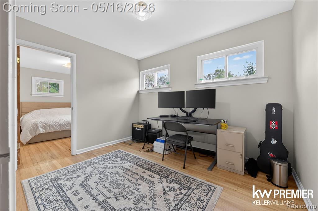 23260 Oneida Street, Oak Park, MI 48237 — Photo 12