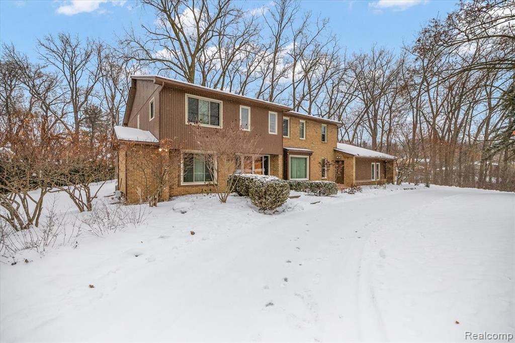 4539 Middleton Court, West Bloomfield, MI, 48323