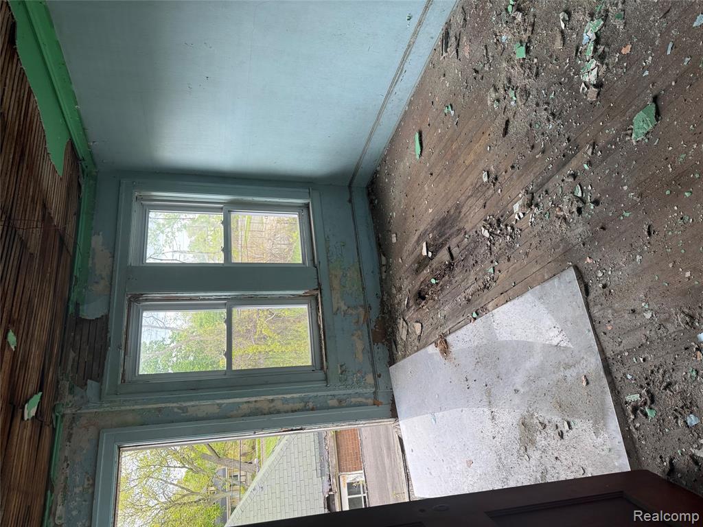 4420 Burns Street, Detroit, MI 48214 — Photo 25