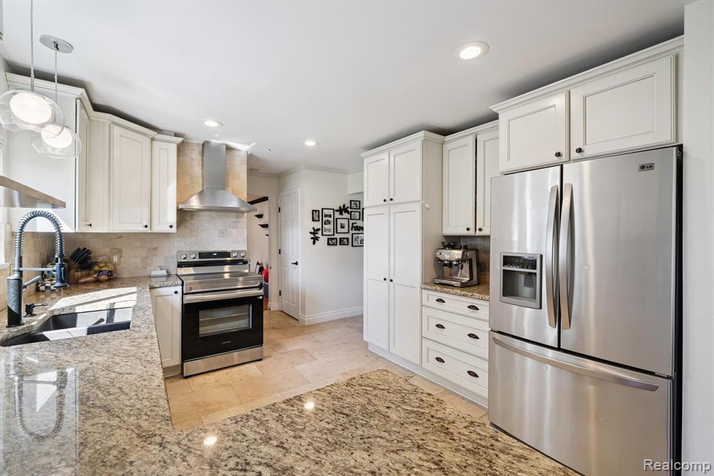 40166 Kristen Drive, Sterling Heights, MI 48310 — Photo 10