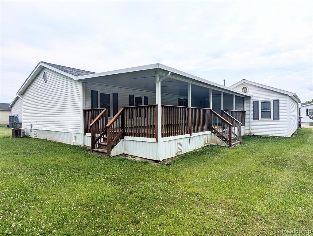 9 Brookfield, Swartz Creek, MI 48473 — Photo 17