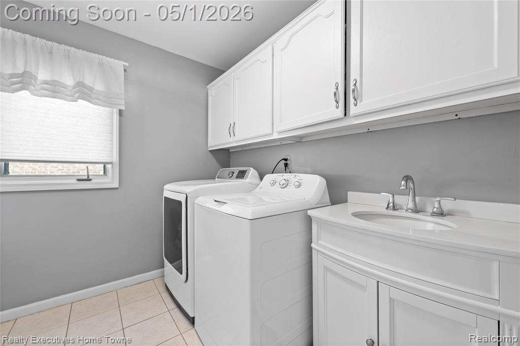 19985 Pine Cone Drive, Macomb, MI 48042 — Photo 16