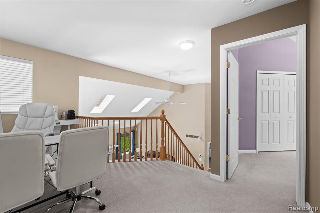 19550 Shorecrest Drive, Clinton Twp, MI 48038 — Photo 32